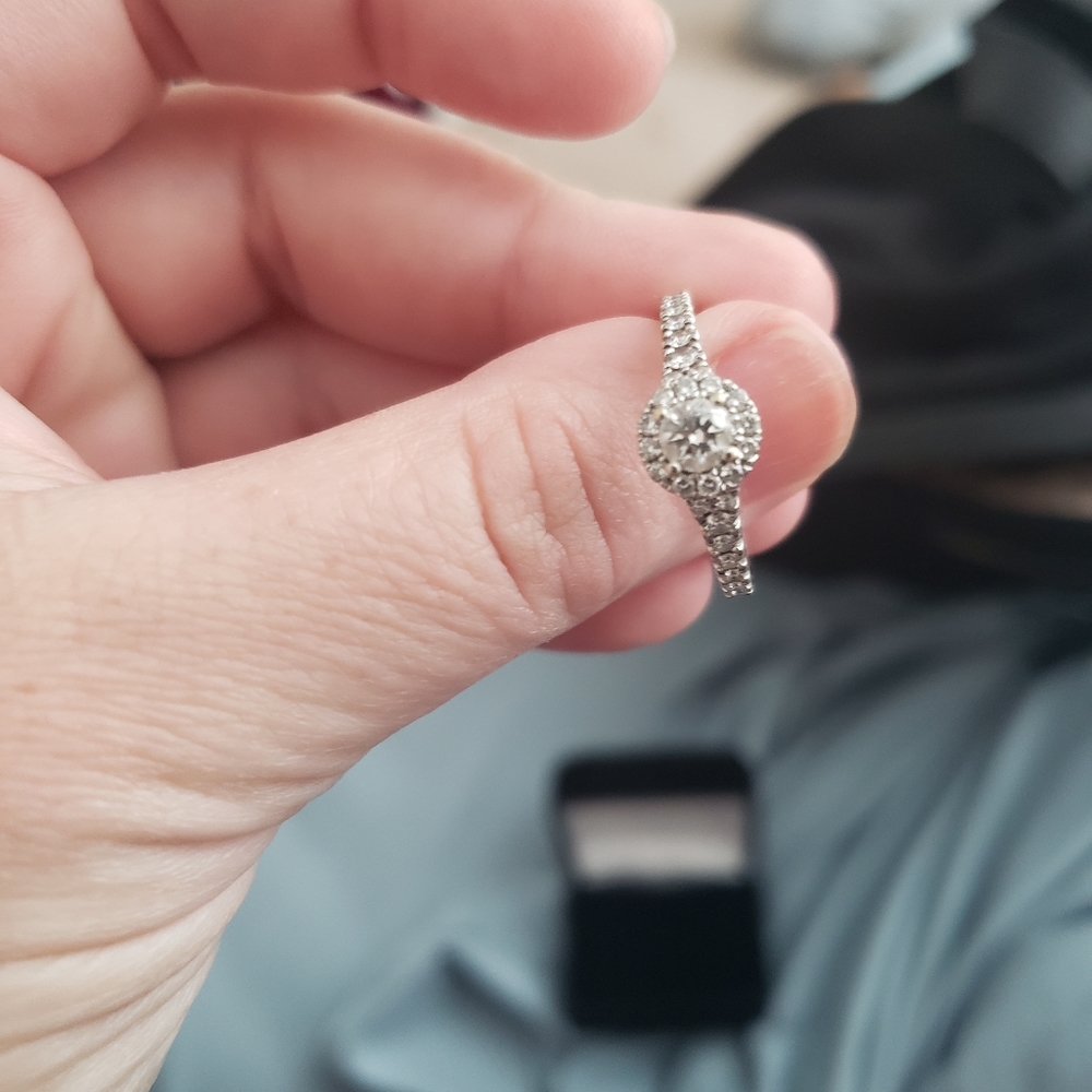 Size 9 engagement ring